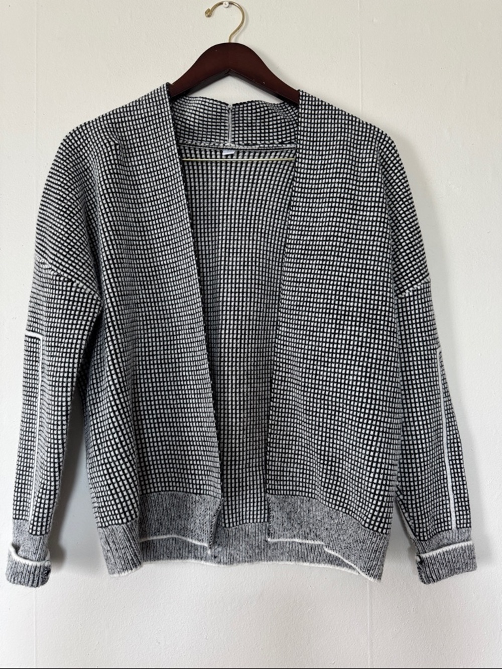 Black & White Grid Knit Cardigan - Medium